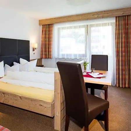 Sportpension Rubin Sölden Zimmer foto